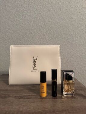 Yves Saint Laurent Set